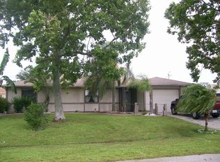 2123 NE 17th Ave, Cape Coral, FL 33909