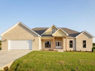 150 Spry Way, Killen, AL 35645