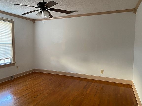 5th image of 2116 Clovis St
