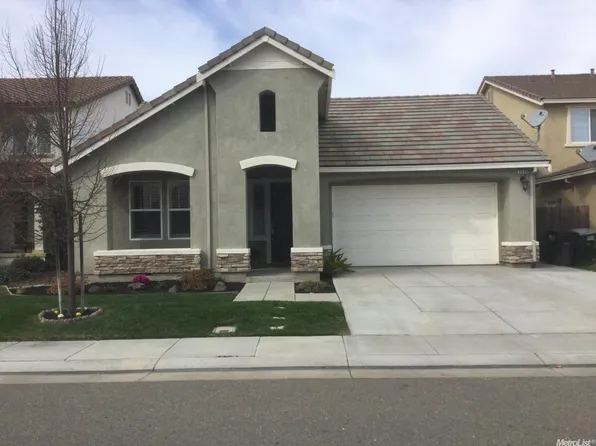 2609 Amir Dr, Modesto, CA 95355