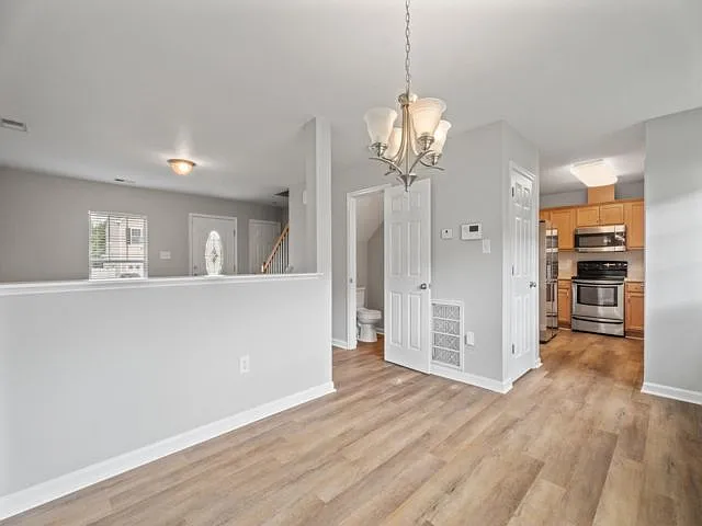 3009 Maura Ct — Photo 7