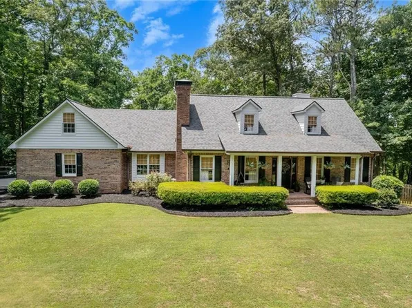 166 Green Ridge Rd SE, Cartersville, GA 30120
