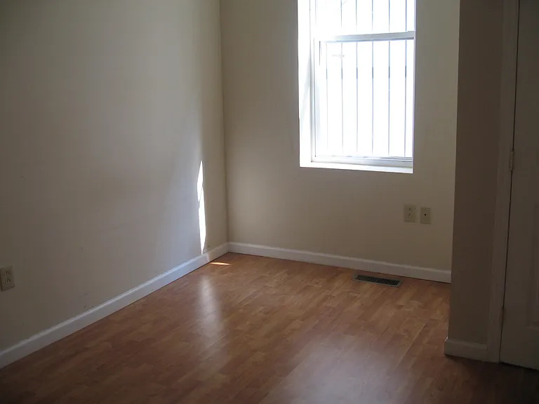 1528 N 17th St #1R — Photo 9