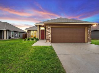 4021 S Fork Ranch Rd, Waco, TX 76705