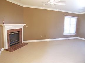1st image of 1 Ashford Dr