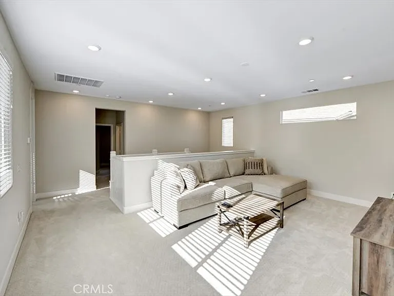 134 Chorus — Photo 28