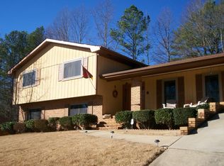 3191 Topaz Ln SW, Atlanta, GA 30331