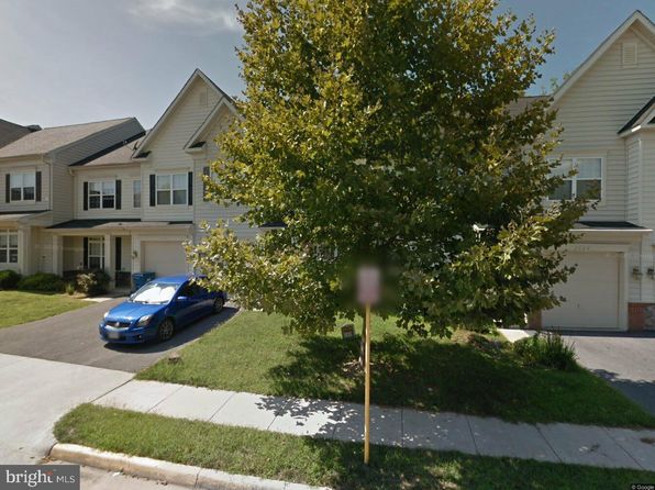 325 Quinton Oaks Cir, Stephens City, VA 22655