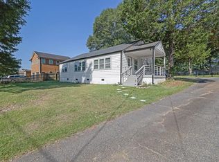 280 Stone Mountain St, Lawrenceville, GA 30046