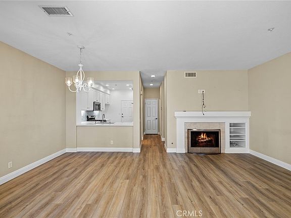 3rd image of 105 Via Vicini