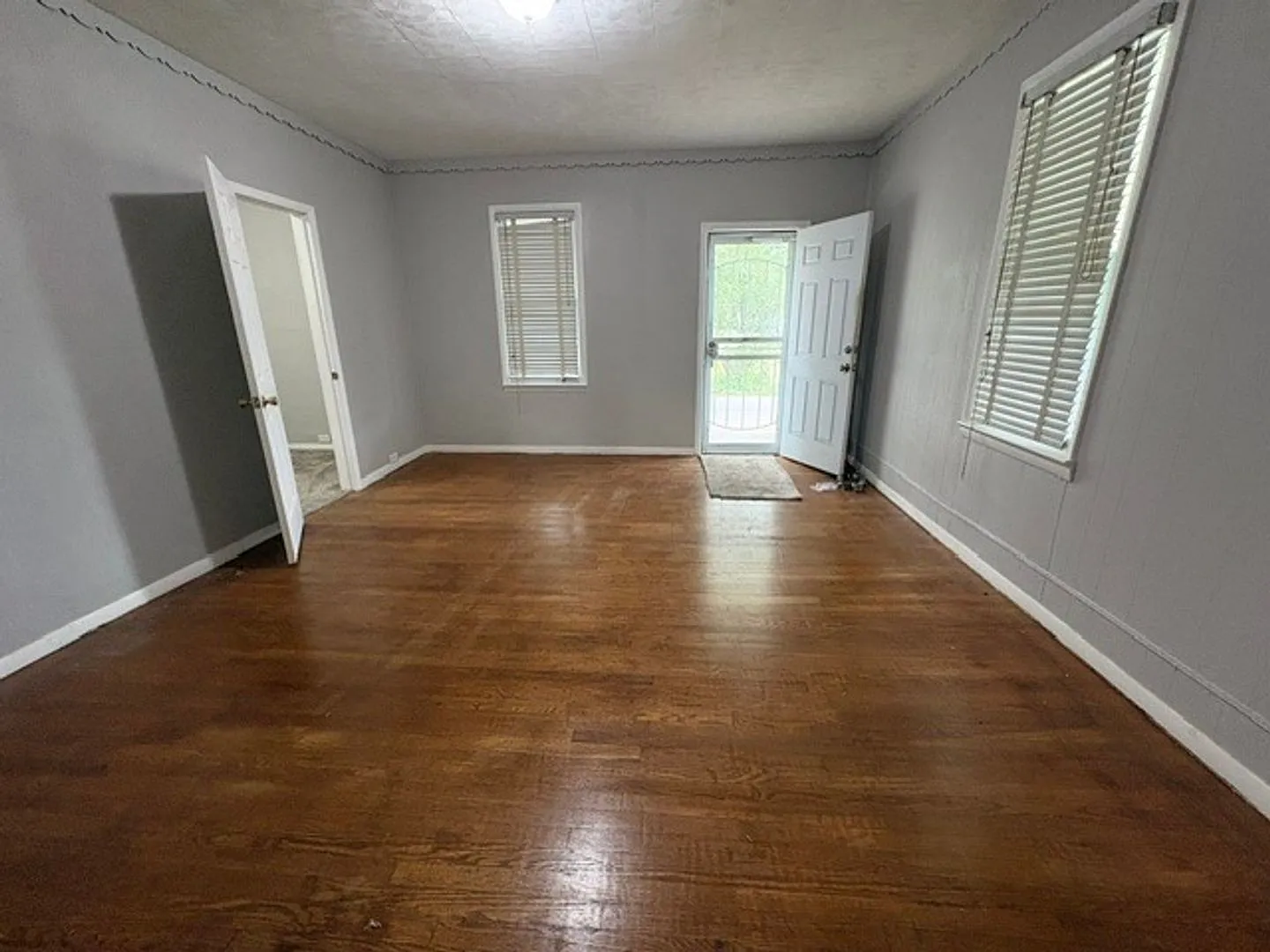 3666 E 57th St Spacious 5BR Home with Fresh Updates $1,600 — Photo 3