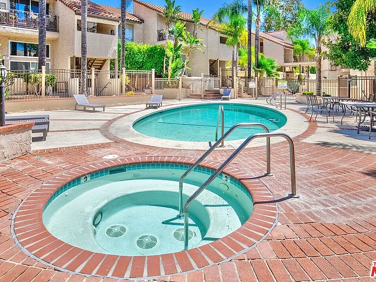 23401 Park Sorrento #58 — Photo 41