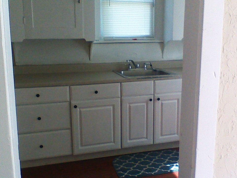 381 Jefferson St Rochester PA Zillow