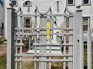 10 Chapel St, Eastport, ME 04631