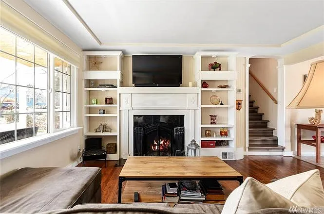 3312 Locust Ave W — Photo 29
