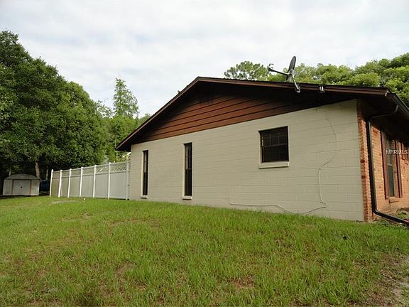 4th image of 30715 Alcrest Ave