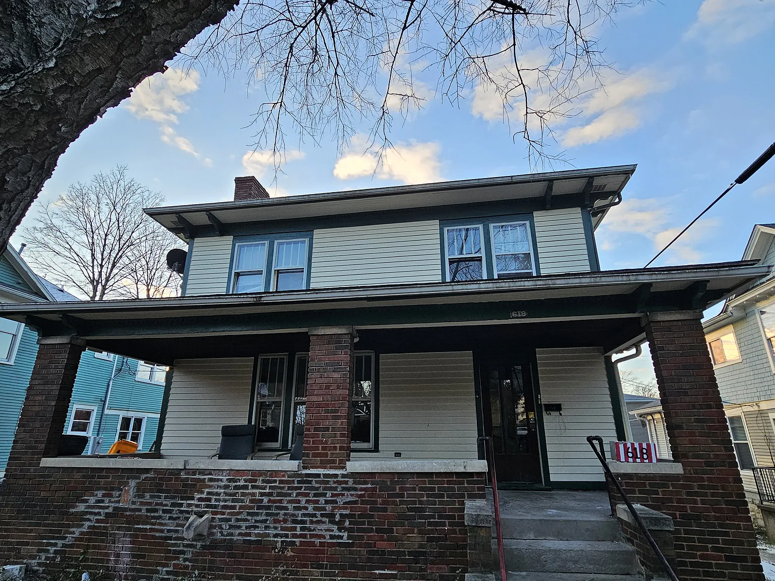 4 bed, 1.5 bath, 1600 sqft, $3,300 — Photo 1
