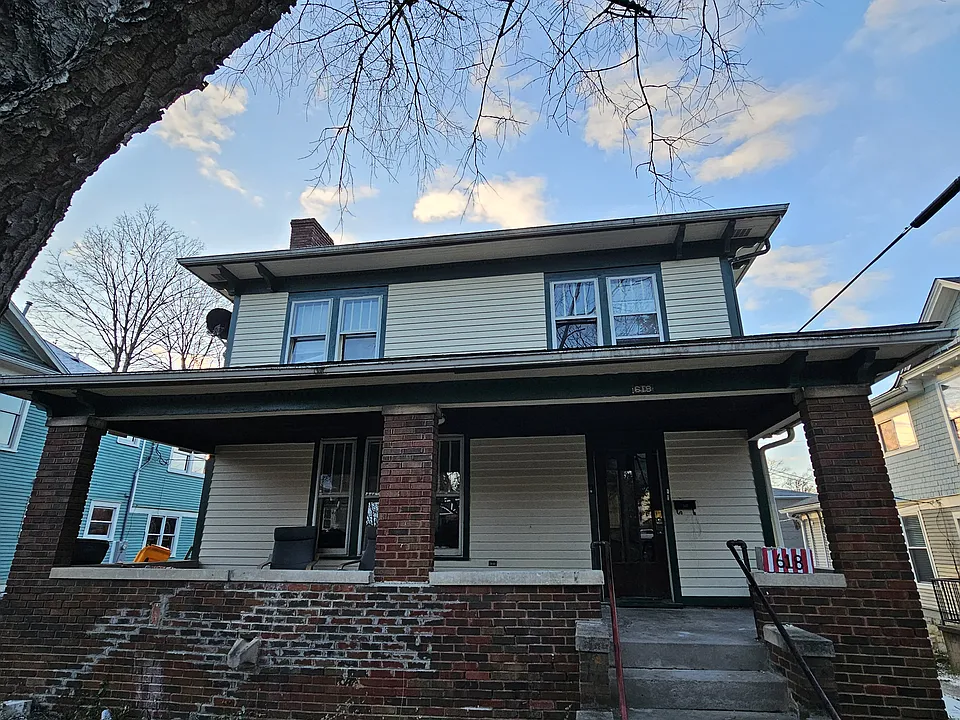 618 S Fess Ave