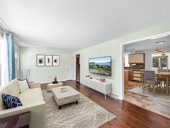 3rd image of 88 Basil Rd