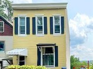 26 Gazzam St, Pittsburgh, PA 15213