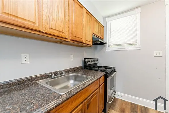 3006 Mathews St — Photo 10