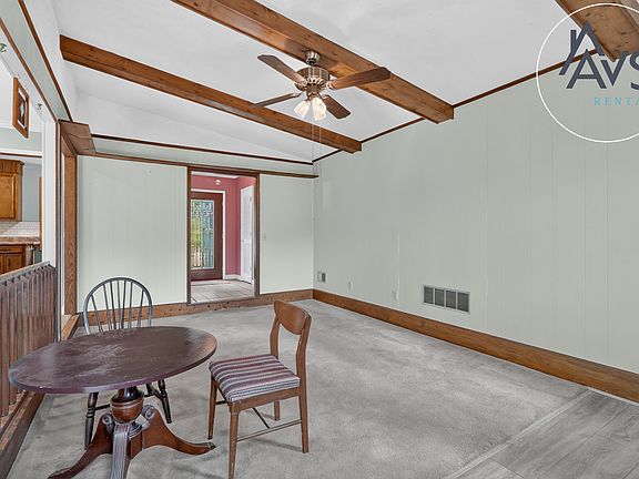 4th image of 438 Grantham Rd