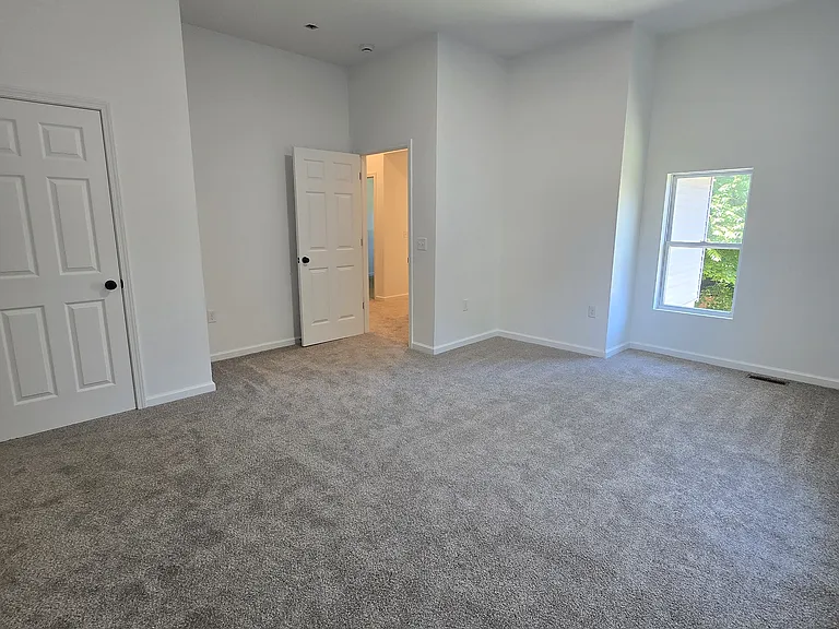514 Lincoln Way E #3 — Photo 11
