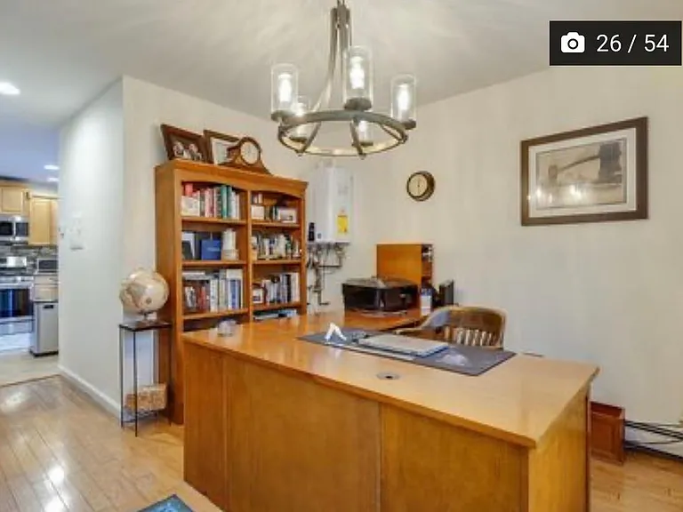 2324 Holly Hill Rd — Photo 17