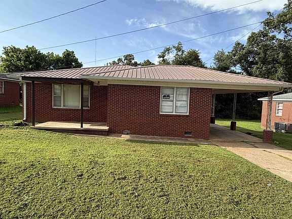 3rd image of 200 Jw Davis Dr