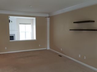 1815 Emerald Dr, Orefield, PA 18069