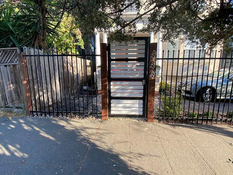 2216 Ashby Ave #B — Photo 3