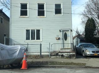 68 Morningstar Rd, Staten Island, NY 10303