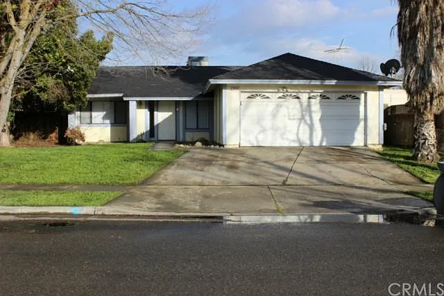 3154 Topeka Dr photo 1