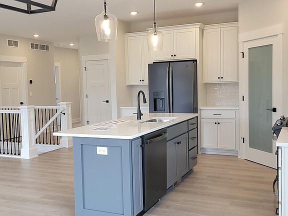 5th image of 5453 Albright Ave SW #35