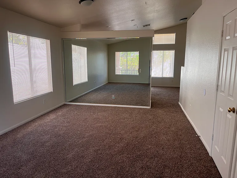 1501 Waterton Dr — Photo 4