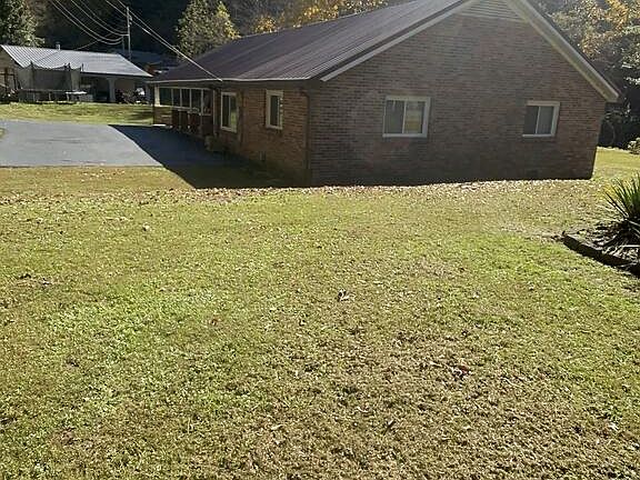 2nd image of 11432 Slate Creek Rd