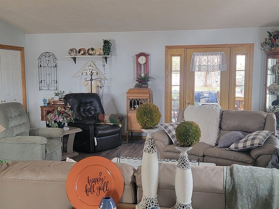 1118 17th St, Gothenburg, NE 69138 Zillow