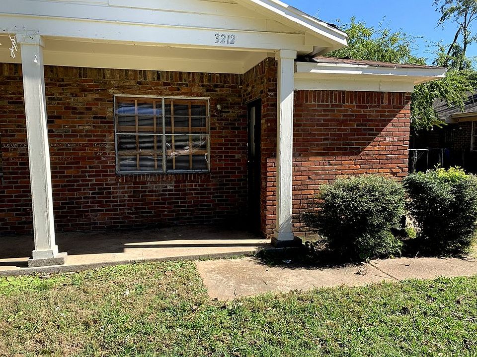 1st image of 3212 Forest Brook Dr