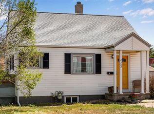 2202 9th St, Greeley, CO 80631