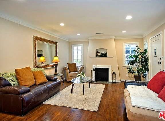 5th image of 1547 N Mar Vista Ave
