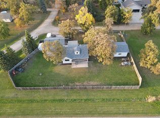 5704 1st St NW, Moorhead, MN 56560