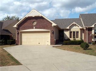 856 Peppermill Run, Greenwood, IN