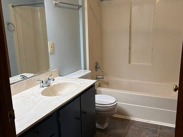 620 S 3rd Ave #1 — Photo 6