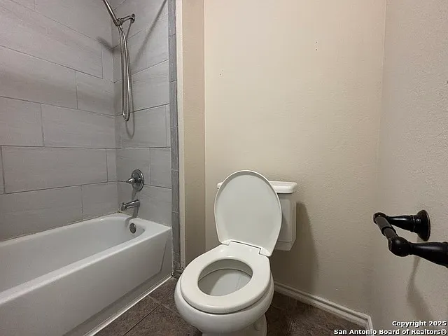 21511 Rio Comal — Photo 44