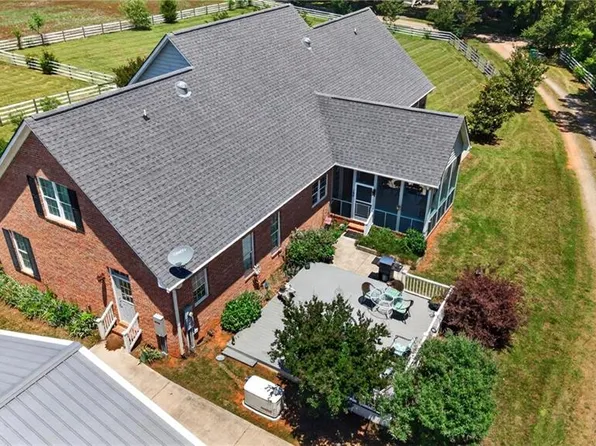 190 Parsley Rd, Reidsville, NC 27320