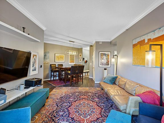 5th image of 2151 Jamieson Ave Unit 402