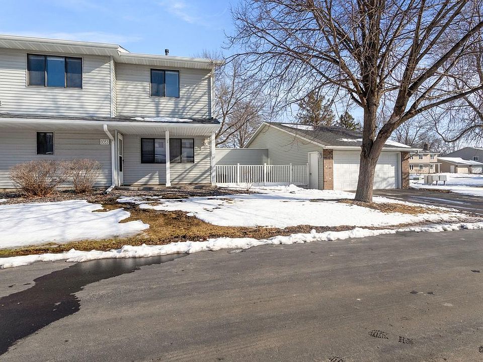 1st image of 9353 Ranchview Ln N