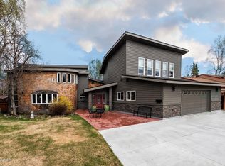 2214 Susitna Dr, Anchorage, AK 99517