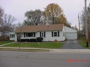 1404 Valparaiso St, Valparaiso, IN 46383