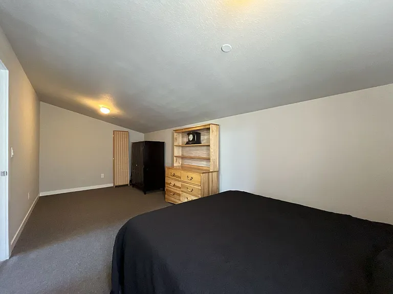 11393 SW Barber St — Photo 55